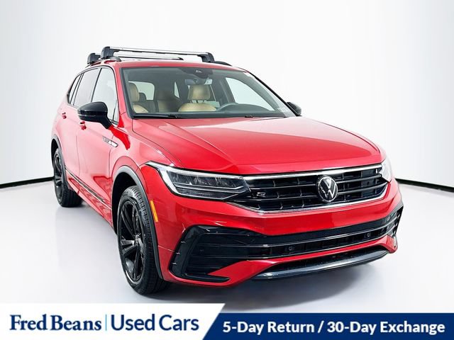Used 2024 Volkswagen Tiguan SE R-Line