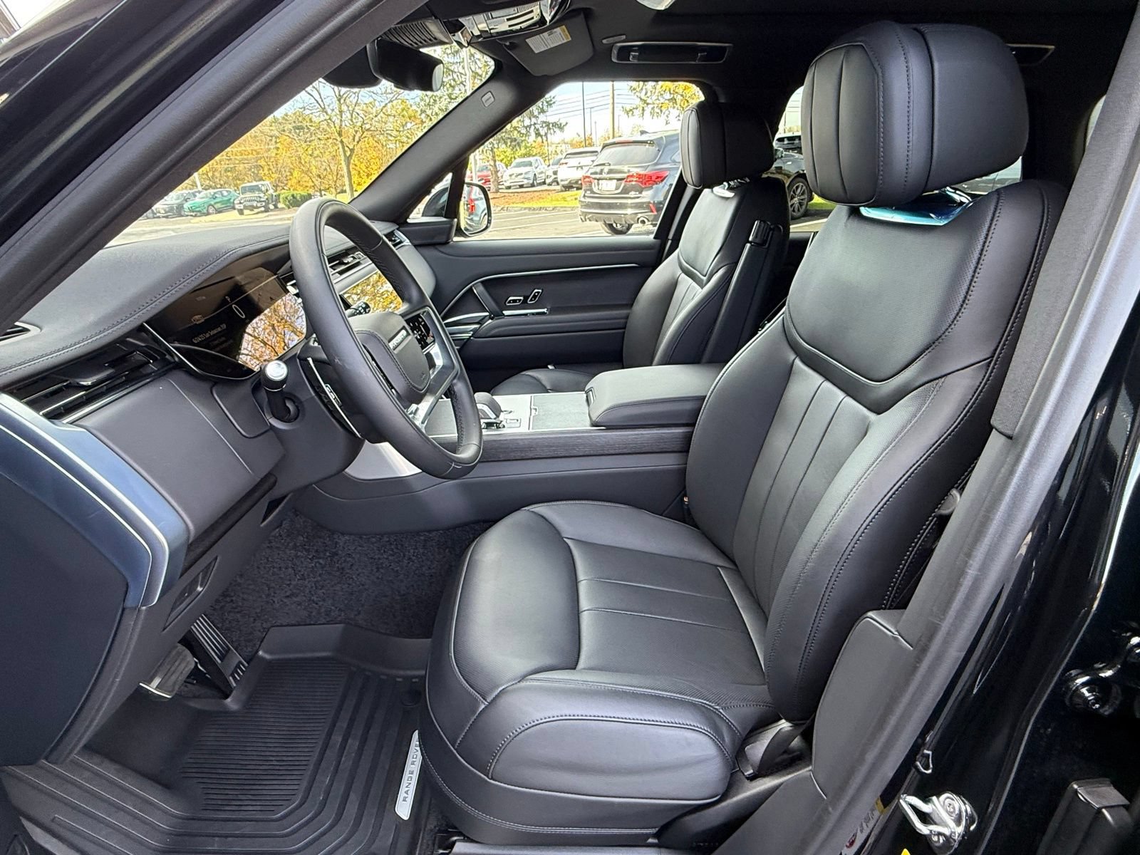 New 2026 Land Rover Range Rover SE AWD/4WD image 15