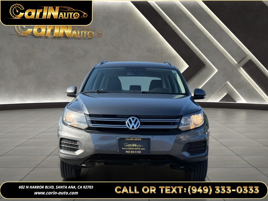 Used 2017 Volkswagen Tiguan S FWD image 2