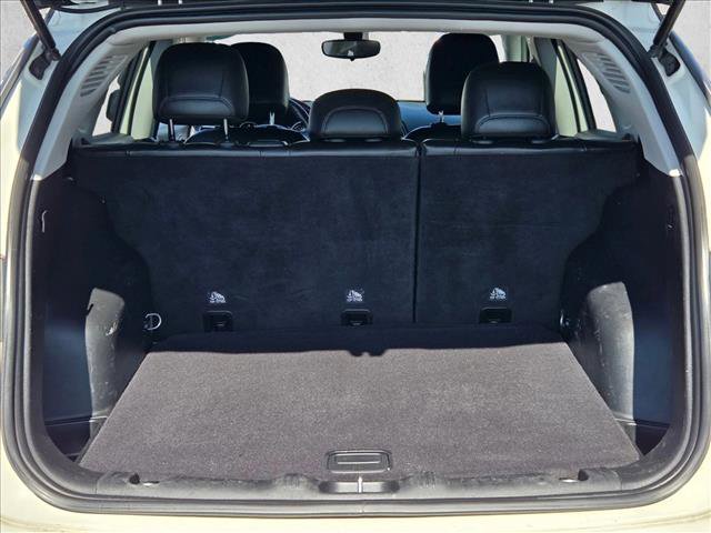 Used 2019 Jeep Compass Trailhawk image 6