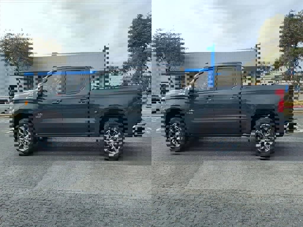 New 2026 Chevrolet Silverado 1500 LT w/ Texas Edition Plus image 4