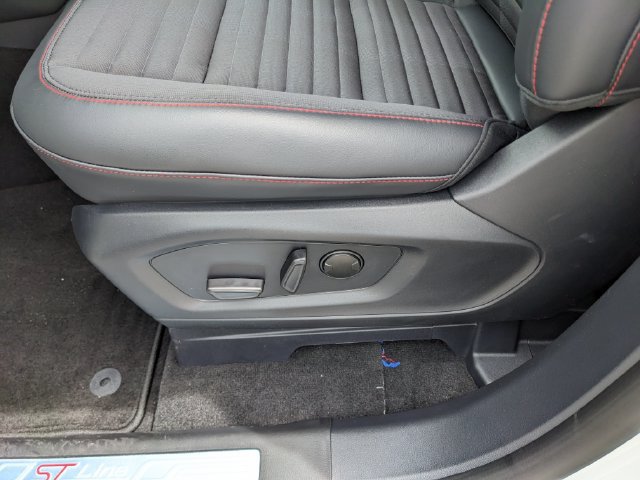 New 2026 Ford Explorer ST-Line w/ Premium Package RWD image 23