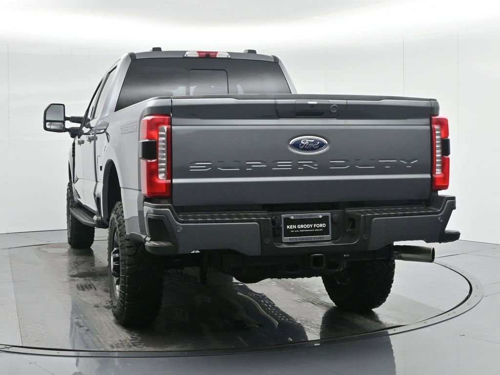 Used 2024 Ford F250 Lariat w/ Tremor Off-Road Package image 34