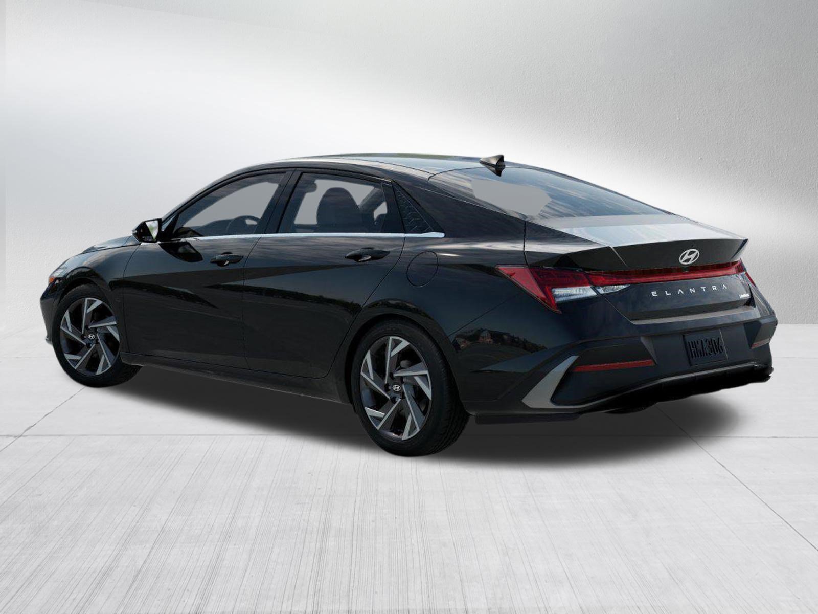 New 2026 Hyundai Elantra Limited image 5