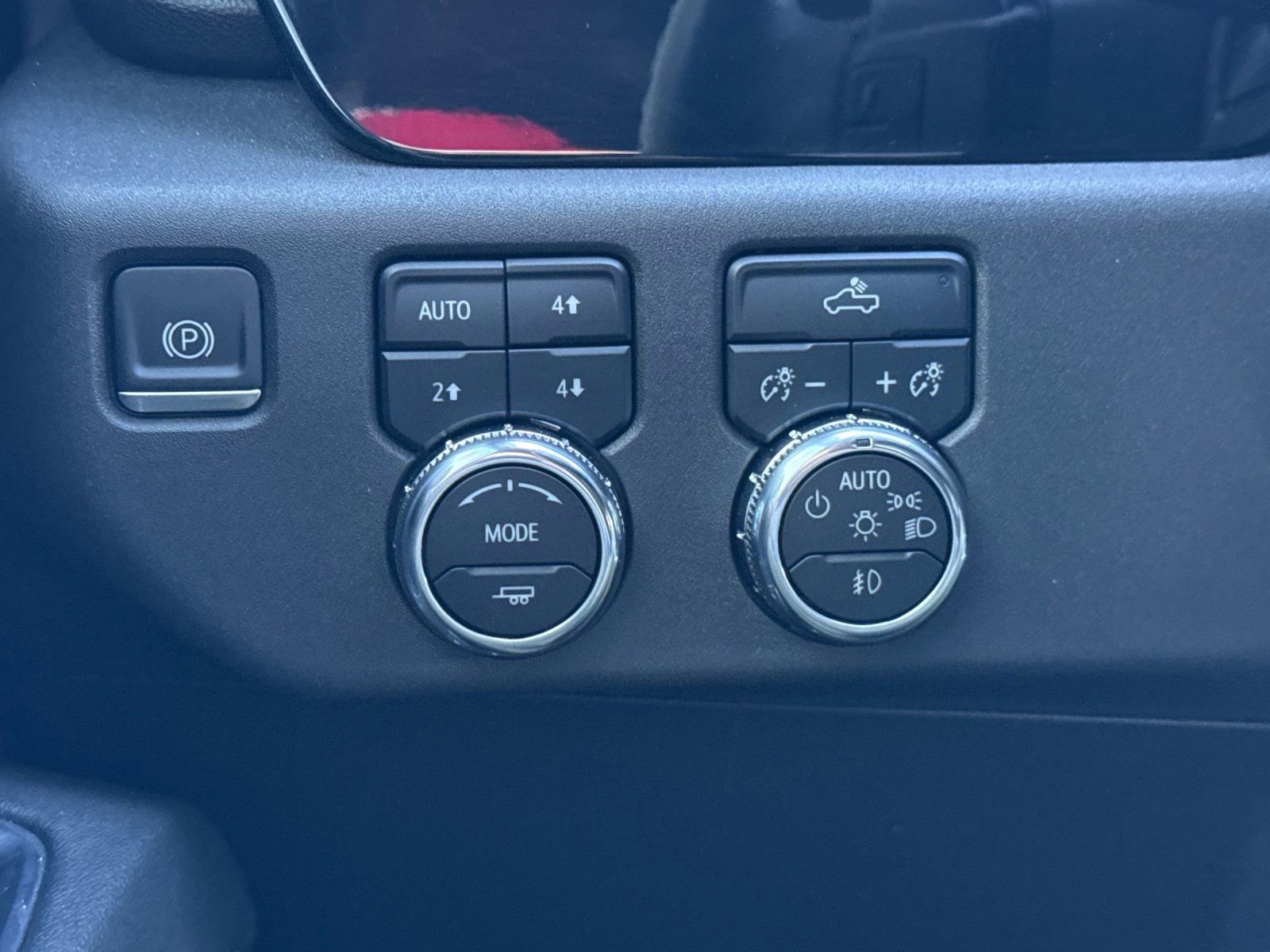 Used 2023 GMC Sierra 1500 Elevation w/ Preferred Package image 32