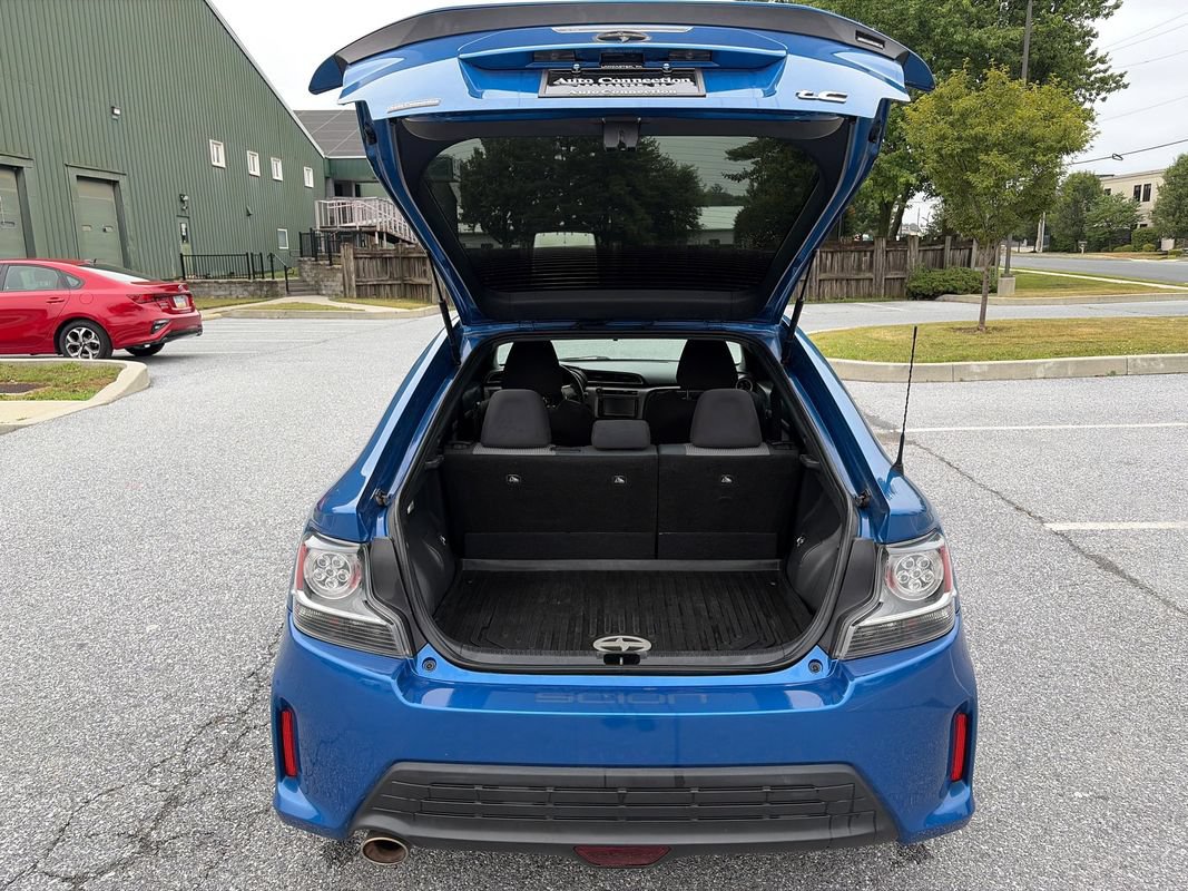 Used 2016 Scion tC FWD image 12