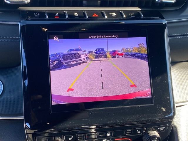 New 2025 Jeep Grand Cherokee Altitude AWD/4WD image 2