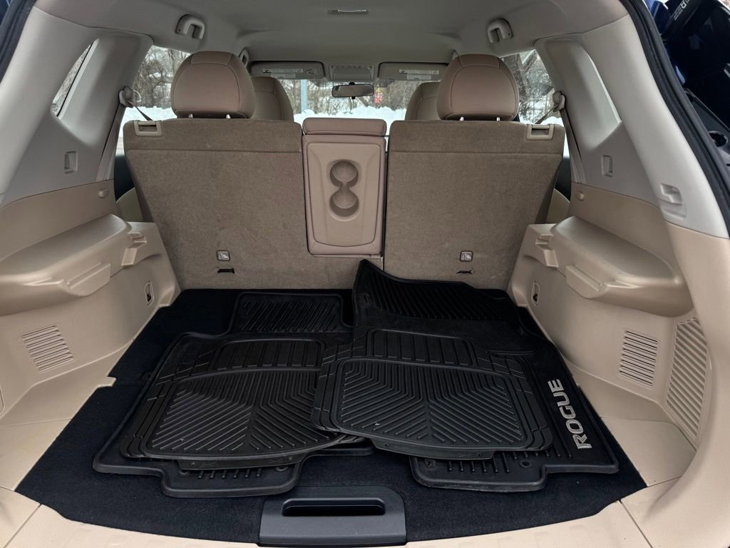 Used 2017 Nissan Rogue S image 20