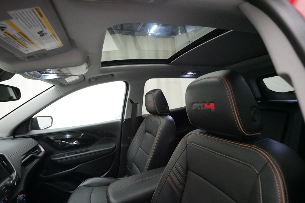 Used 2024 GMC Terrain AT4 AWD/4WD image 32