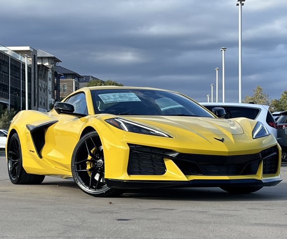 New 2027 Chevrolet Corvette Z06 w/ Stealth Interior Trim Package RWD image 2
