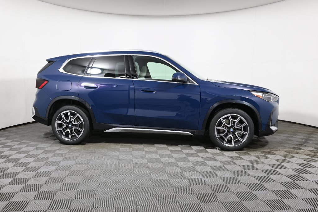 New 2026 BMW X1 xDrive28i w/ Technology Package AWD/4WD image 8
