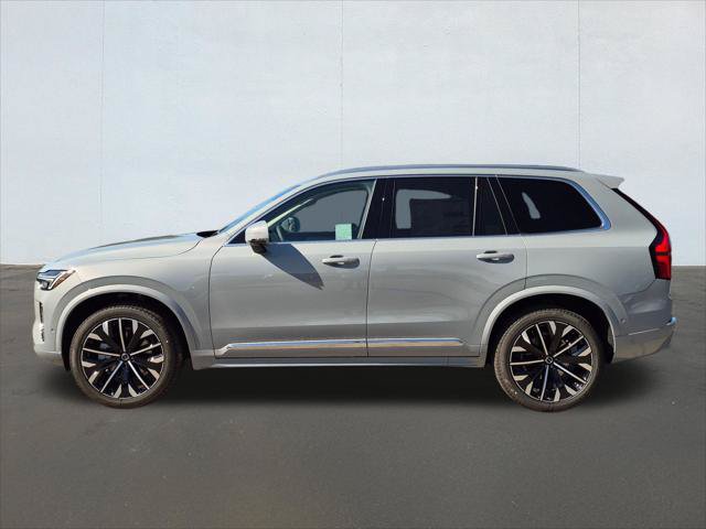New 2026 Volvo XC90 B5 Plus w/ Protection Package Premier AWD/4WD image 3