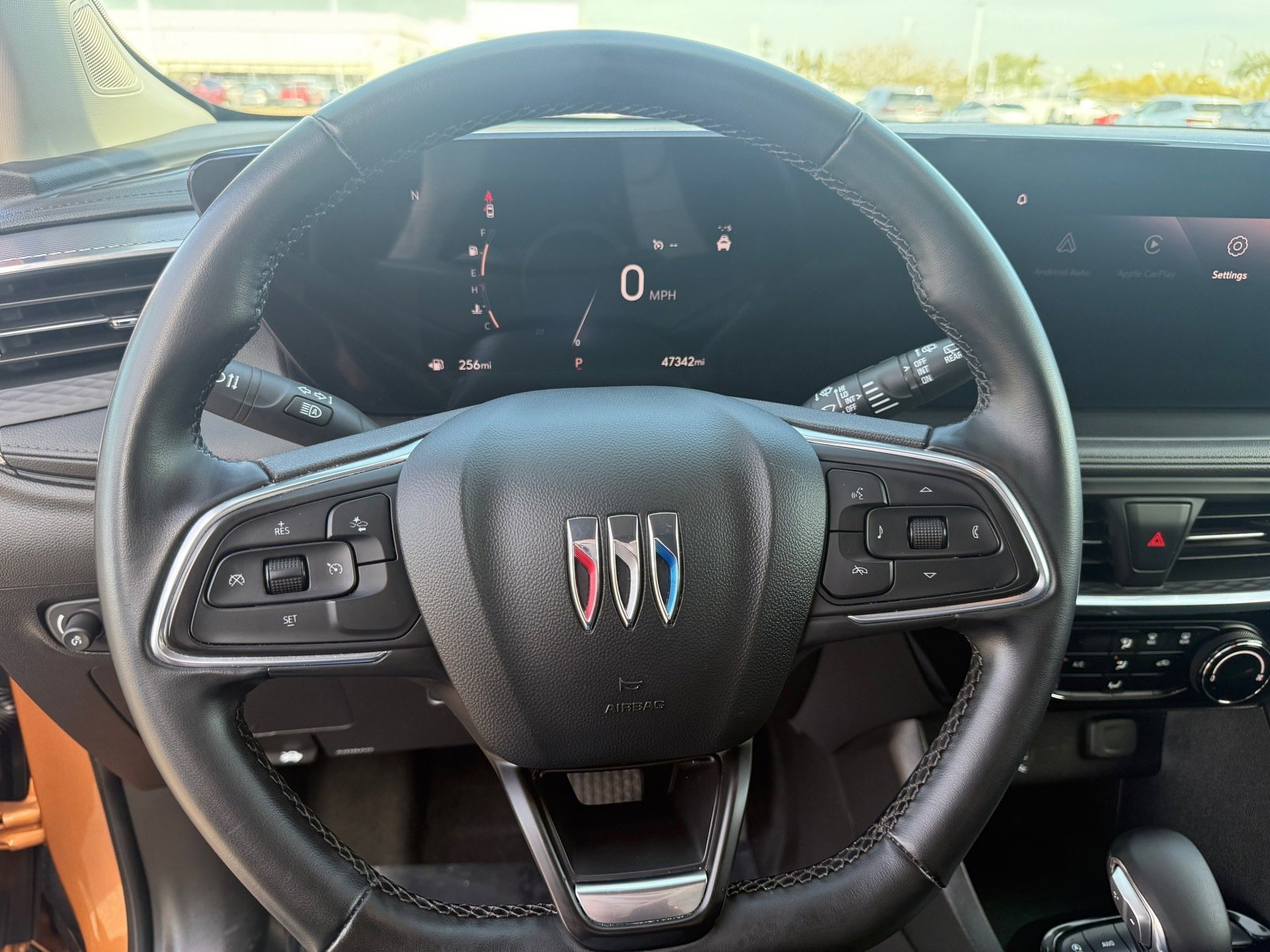 Used 2024 Buick Encore GX Sport Touring image 12