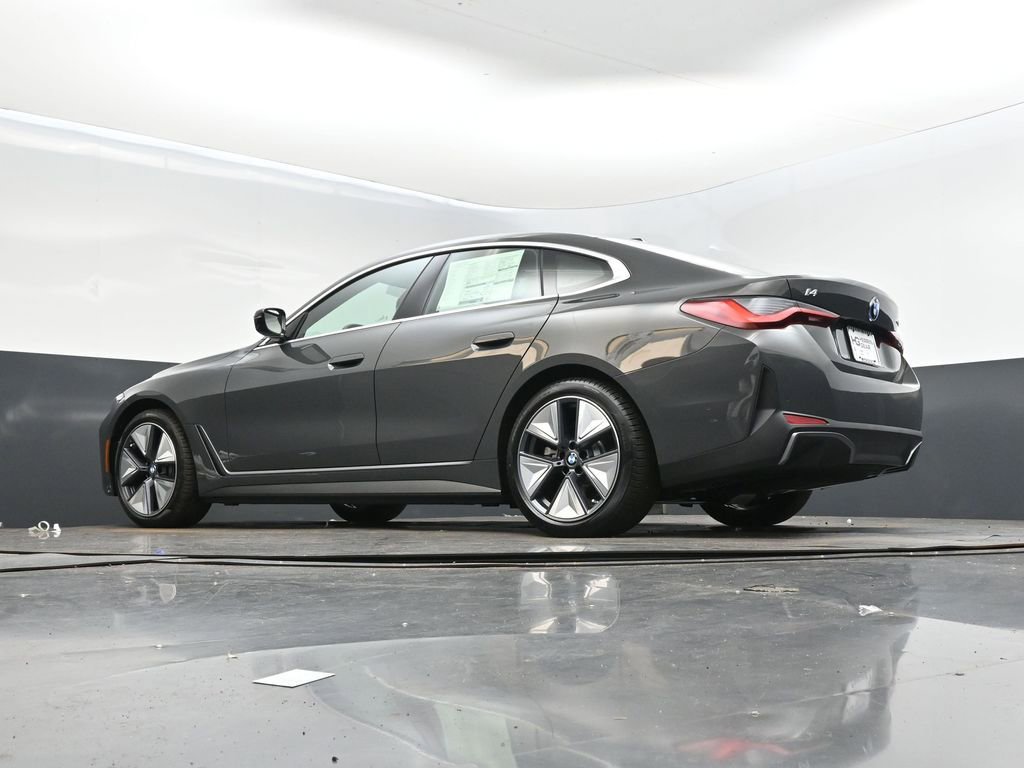 New 2025 BMW i4 eDrive40 w/ Premium Package RWD image 40