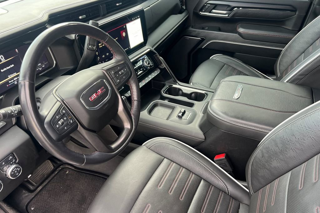 Used 2024 GMC Sierra 2500 AT4X image 7