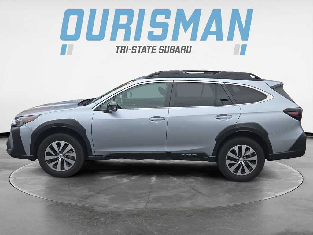 Certified 2024 Subaru Outback Premium image 3
