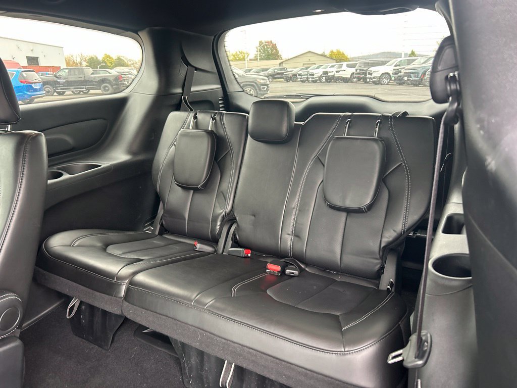 Used 2026 Chrysler Pacifica Select FWD image 7