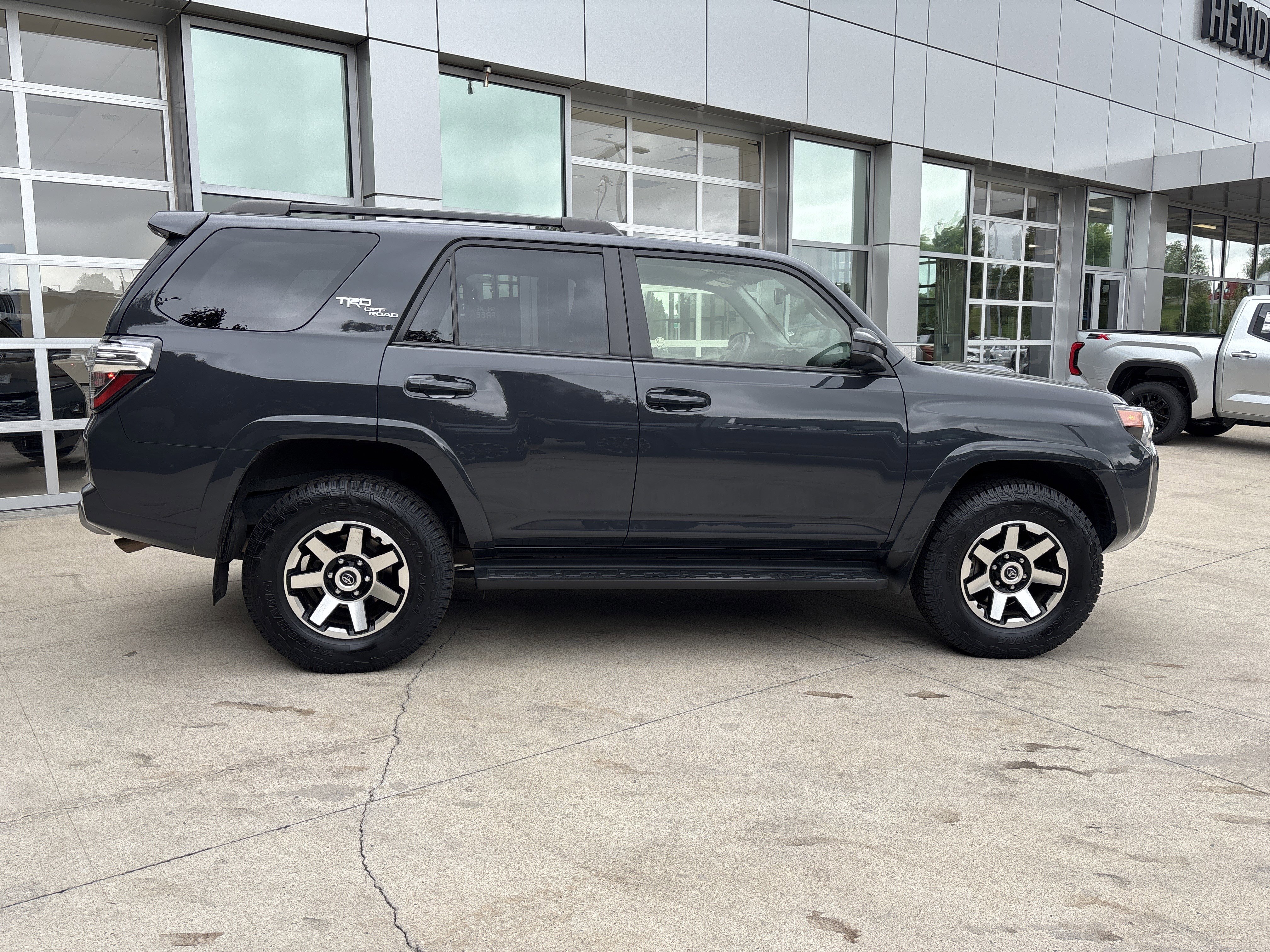 Used 2024 Toyota 4Runner TRD Off-Road AWD/4WD image 10