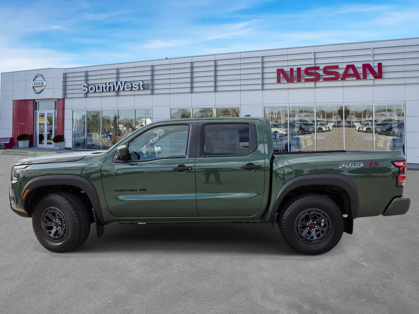 New 2027 Nissan Frontier PRO-4X w/ Pro Convenience Package AWD/4WD image 8
