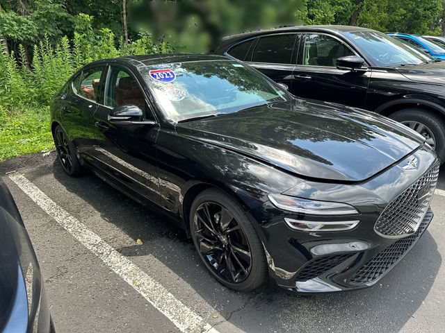 Used 2023 Genesis G70 2.0T w/ Sport Prestige Package AWD/4WD image 11