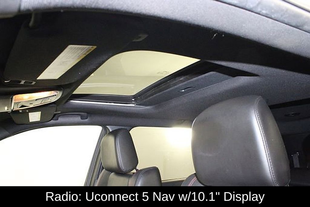 Used 2024 Dodge Durango GT AWD/4WD image 11