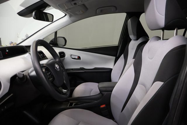 Certified 2021 Toyota Prius LE w/ Carpet Mat Package (TMS) AWD/4WD image 12