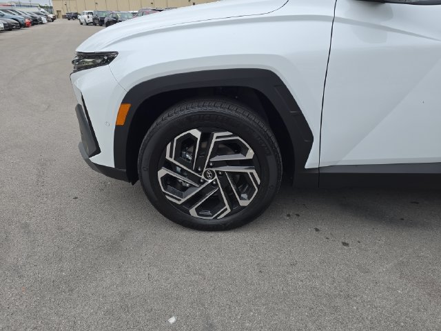New 2026 Hyundai Tucson Limited AWD/4WD image 10