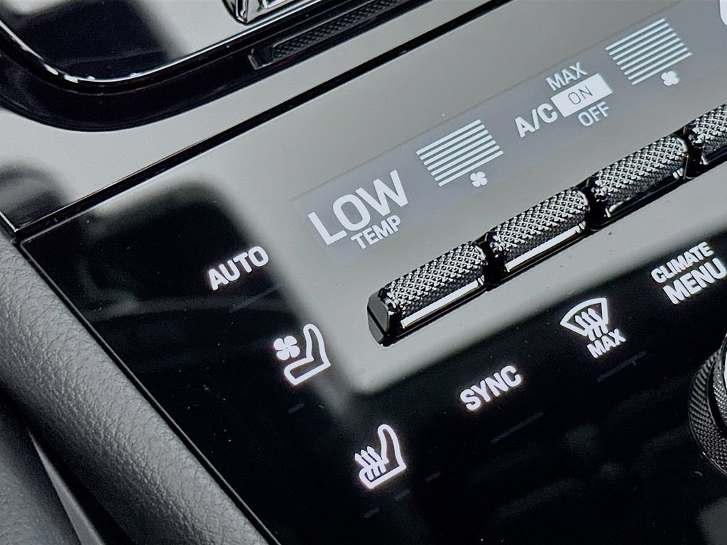 New 2026 Porsche Cayenne AWD/4WD image 23