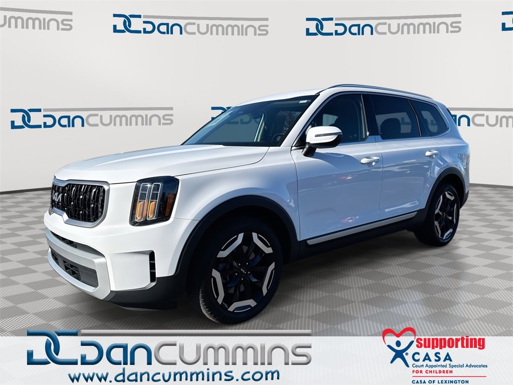 Used 2024 Kia Telluride EX w/ EX Captain's Chair Package