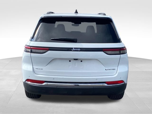 Used 2023 Jeep Grand Cherokee Limited AWD/4WD image 4