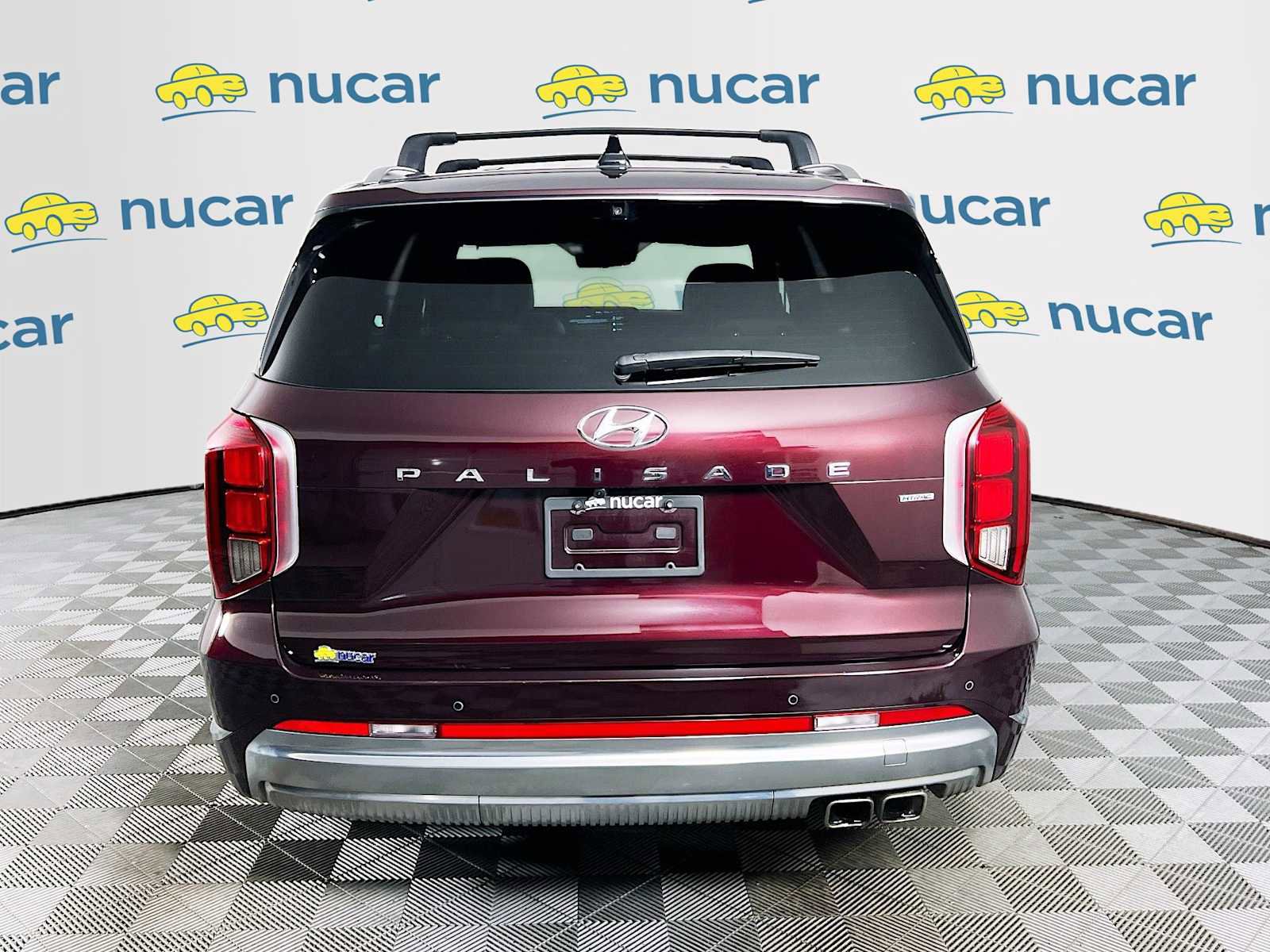 Used 2023 Hyundai Palisade Calligraphy image 6