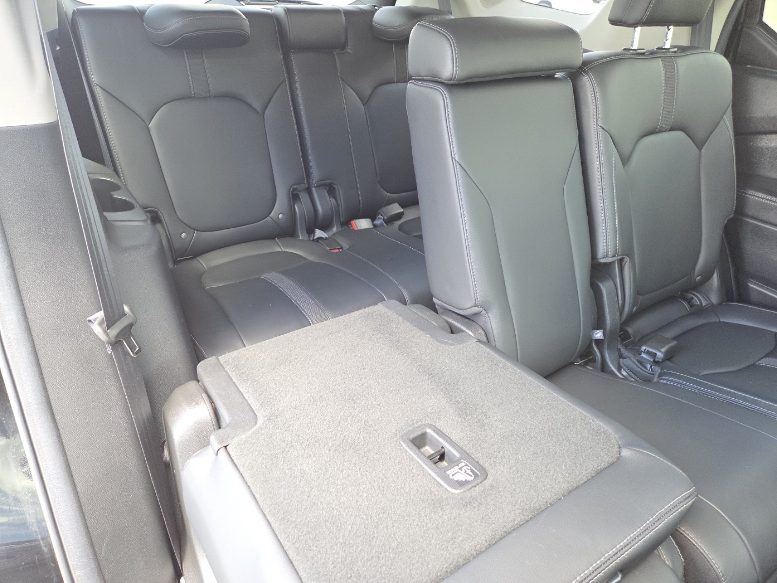 Used 2025 Honda Pilot Touring image 25