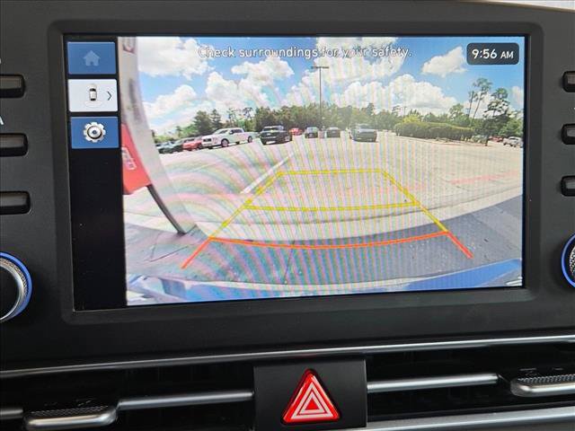 Used 2025 Hyundai Elantra Sport FWD image 11