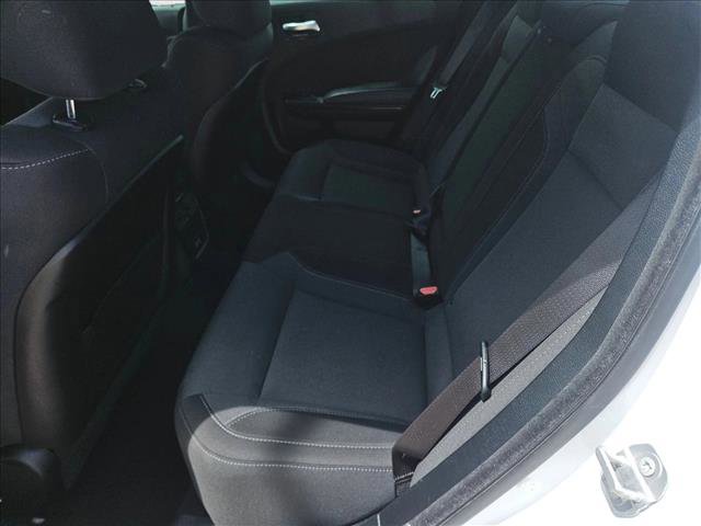 Used 2019 Dodge Charger SXT w/ Blacktop Package image 10