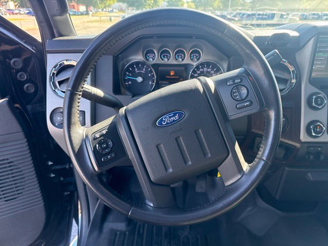 Used 2016 Ford F250 Lariat w/ Lariat Ultimate Package AWD/4WD image 31