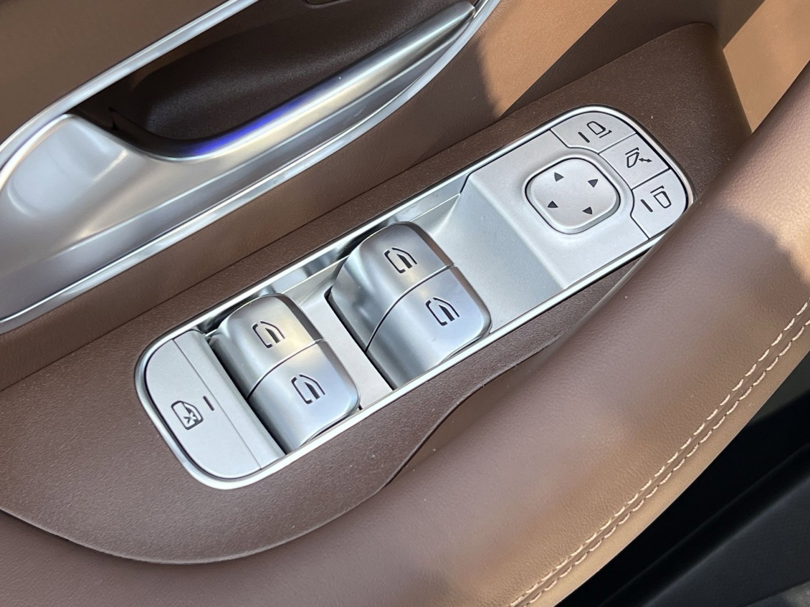 New 2026 Mercedes-Benz GLE 53 AMG GLE 53 AMG image 13