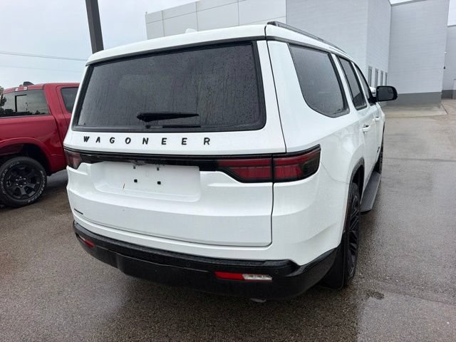 Used 2023 Jeep Wagoneer Series II w/ Convenience Group I AWD/4WD image 12