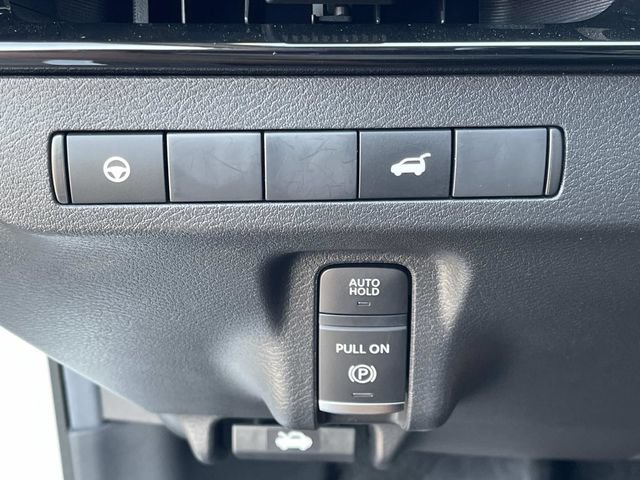 Used 2025 Nissan Murano SV AWD/4WD image 36