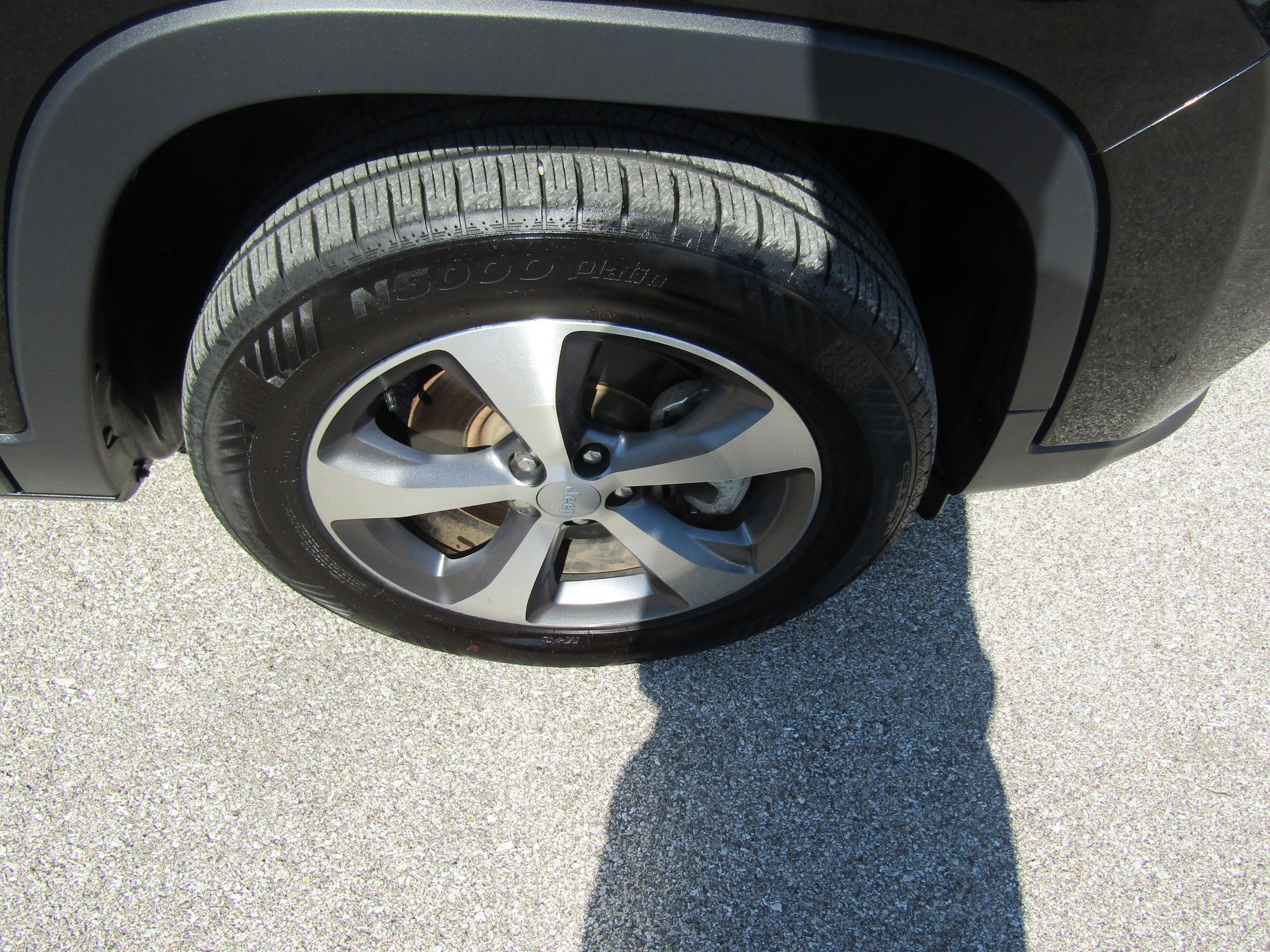Used 2021 Jeep Cherokee Limited w/ Trailer Tow Group image 13