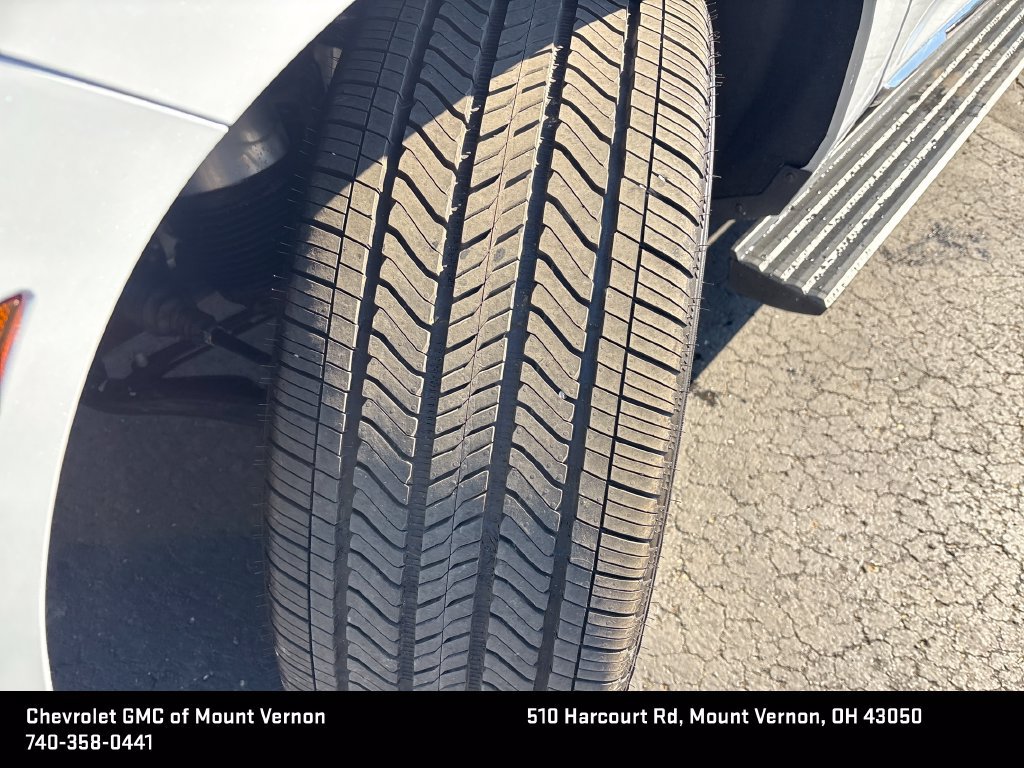 New 2026 GMC Yukon Denali Ultimate AWD/4WD image 30