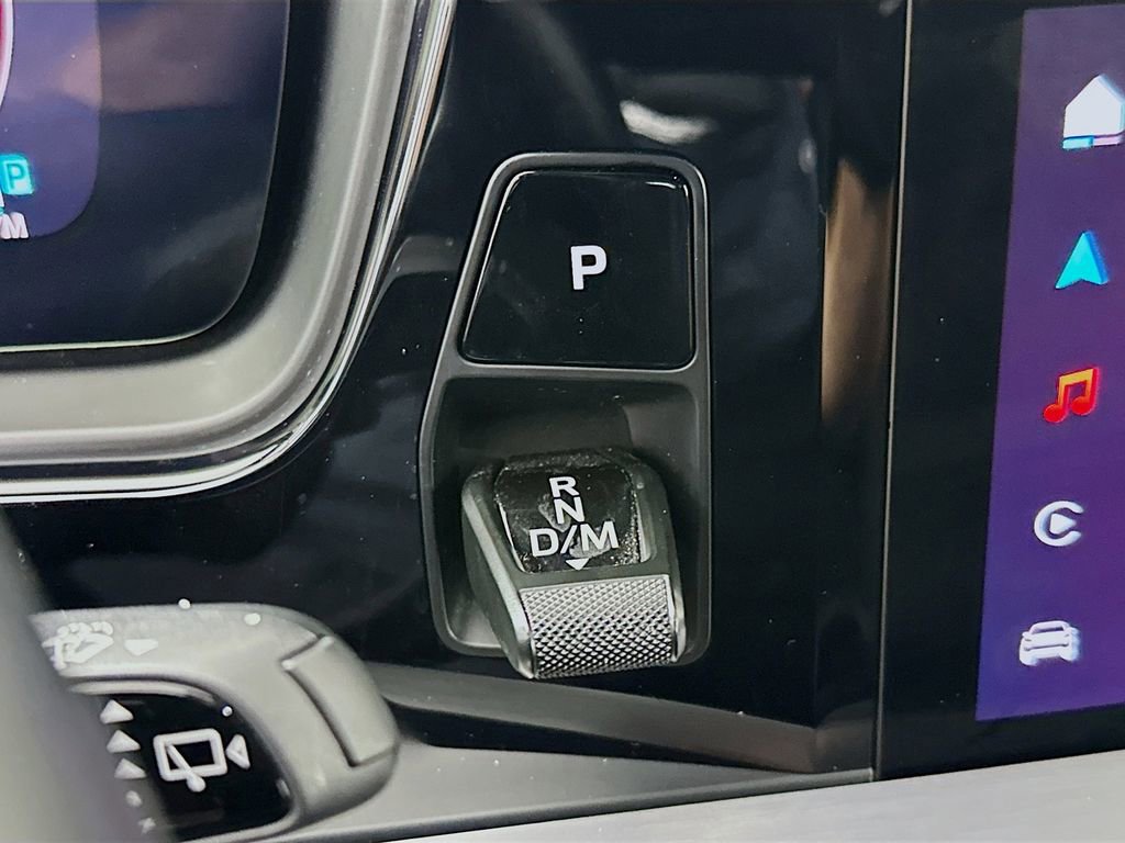 Used 2024 Porsche Cayenne image 19