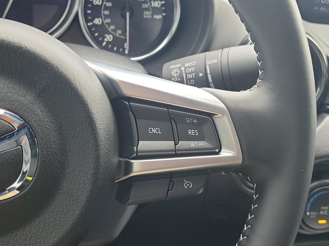 Used 2025 MAZDA MX-5 Miata Sport RWD image 17