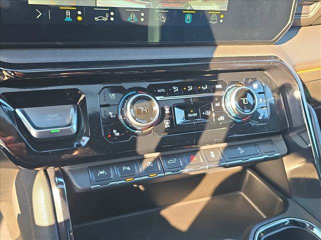 Used 2023 GMC Sierra 1500 AT4 w/ AT4 Premium Package image 16