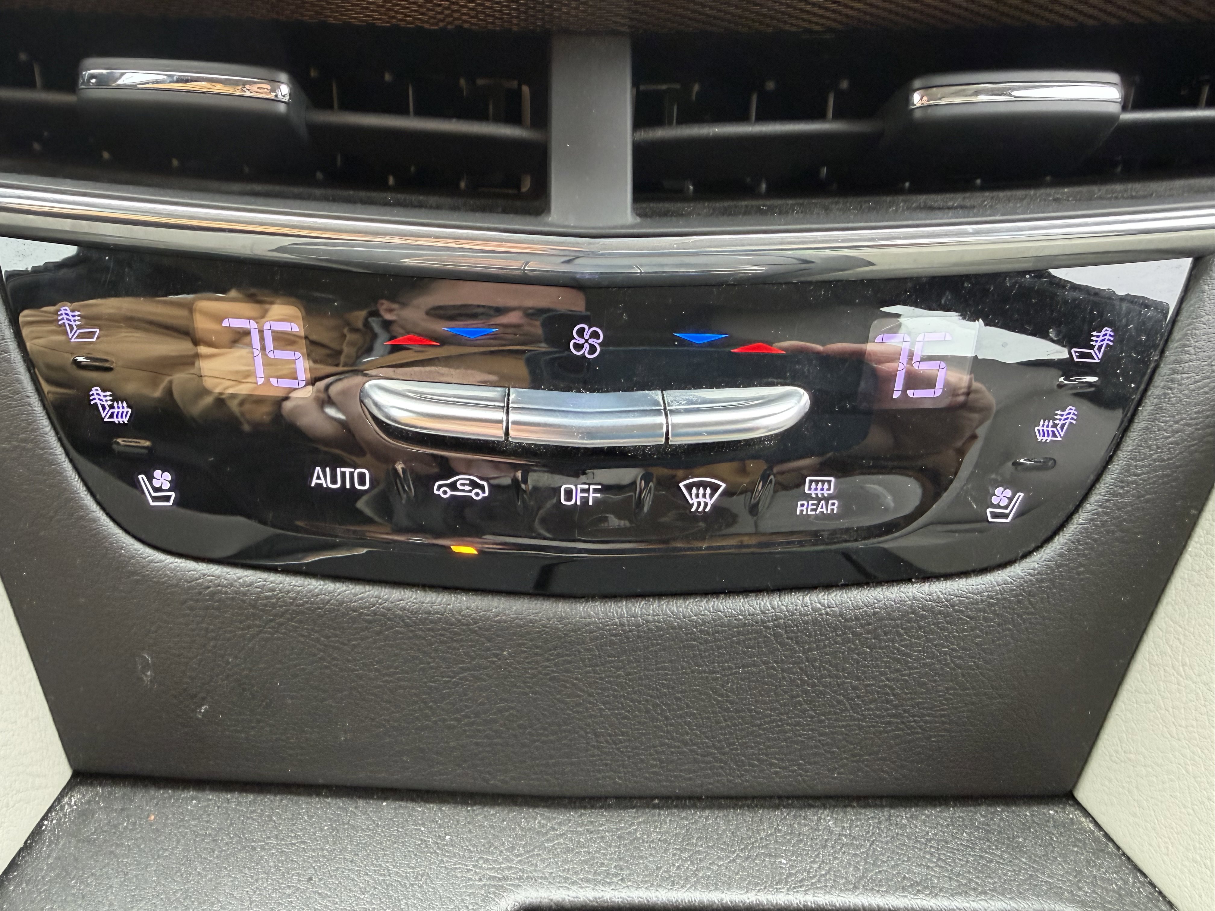 Used 2018 Cadillac CT6 Premium Luxury w/ Super Cruise Package image 16