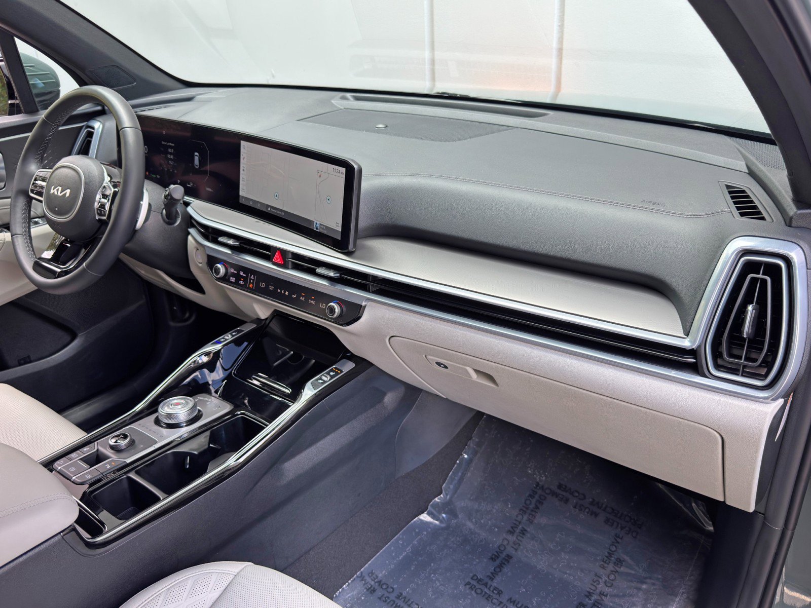 Used 2025 Kia Sorento SX Prestige AWD/4WD image 15