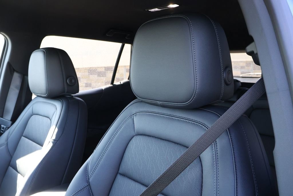 New 2026 Chevrolet Equinox LT w/ Convenience Package II image 15