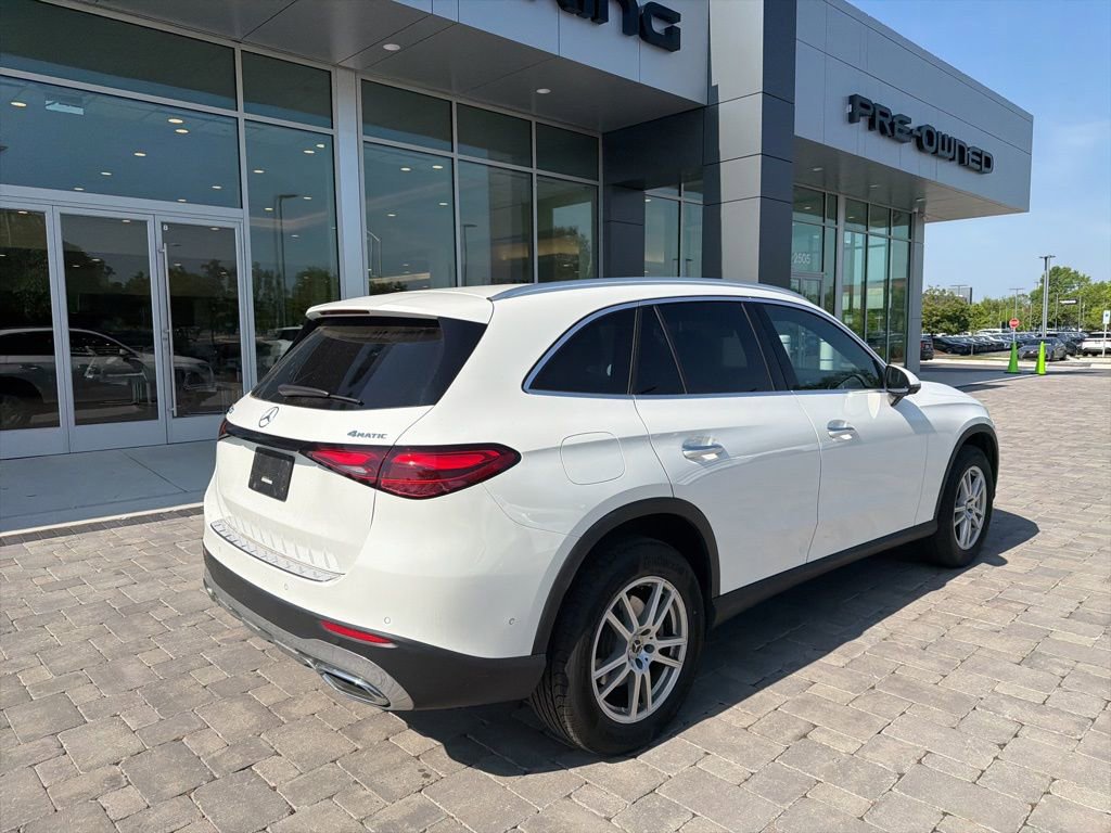 Used 2023 Mercedes-Benz GLC 300 4MATIC image 9