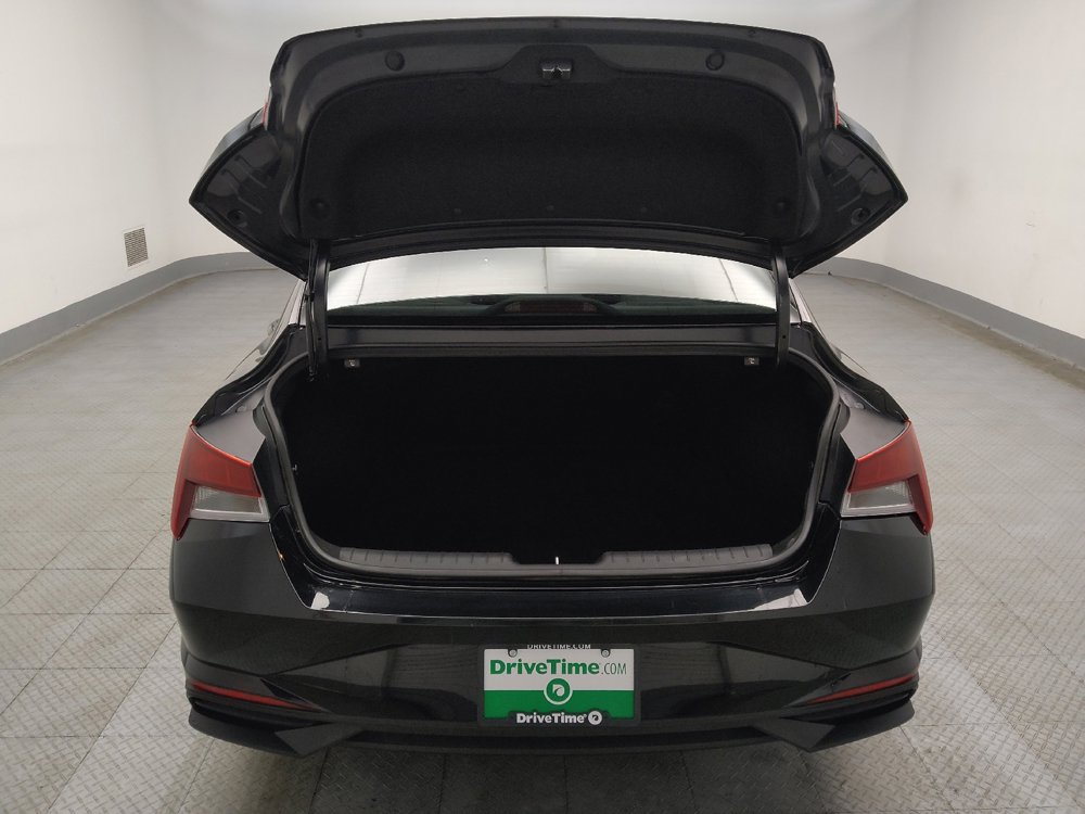 Used 2022 Hyundai Elantra SEL image 29