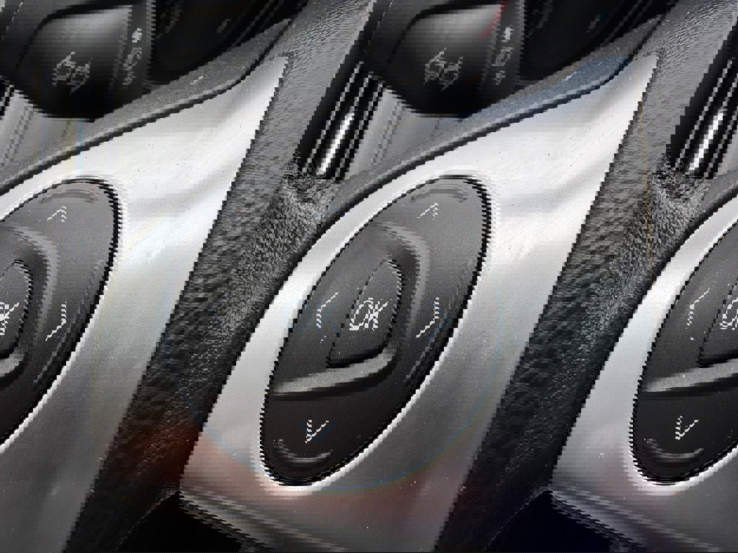 Used 2014 Ford Focus SE w/ Equipment Group 201A image 26