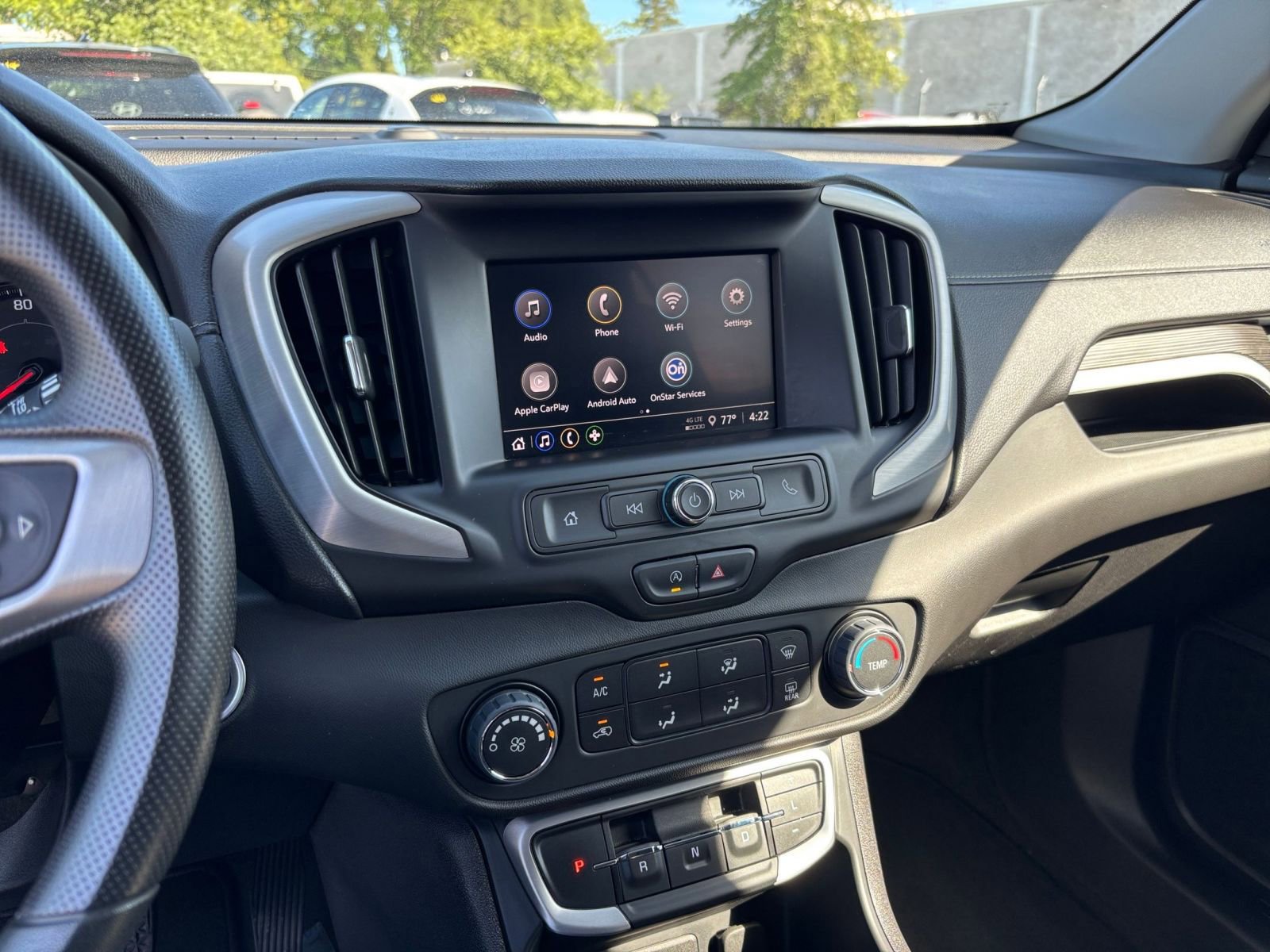 Used 2024 GMC Terrain SLE image 17